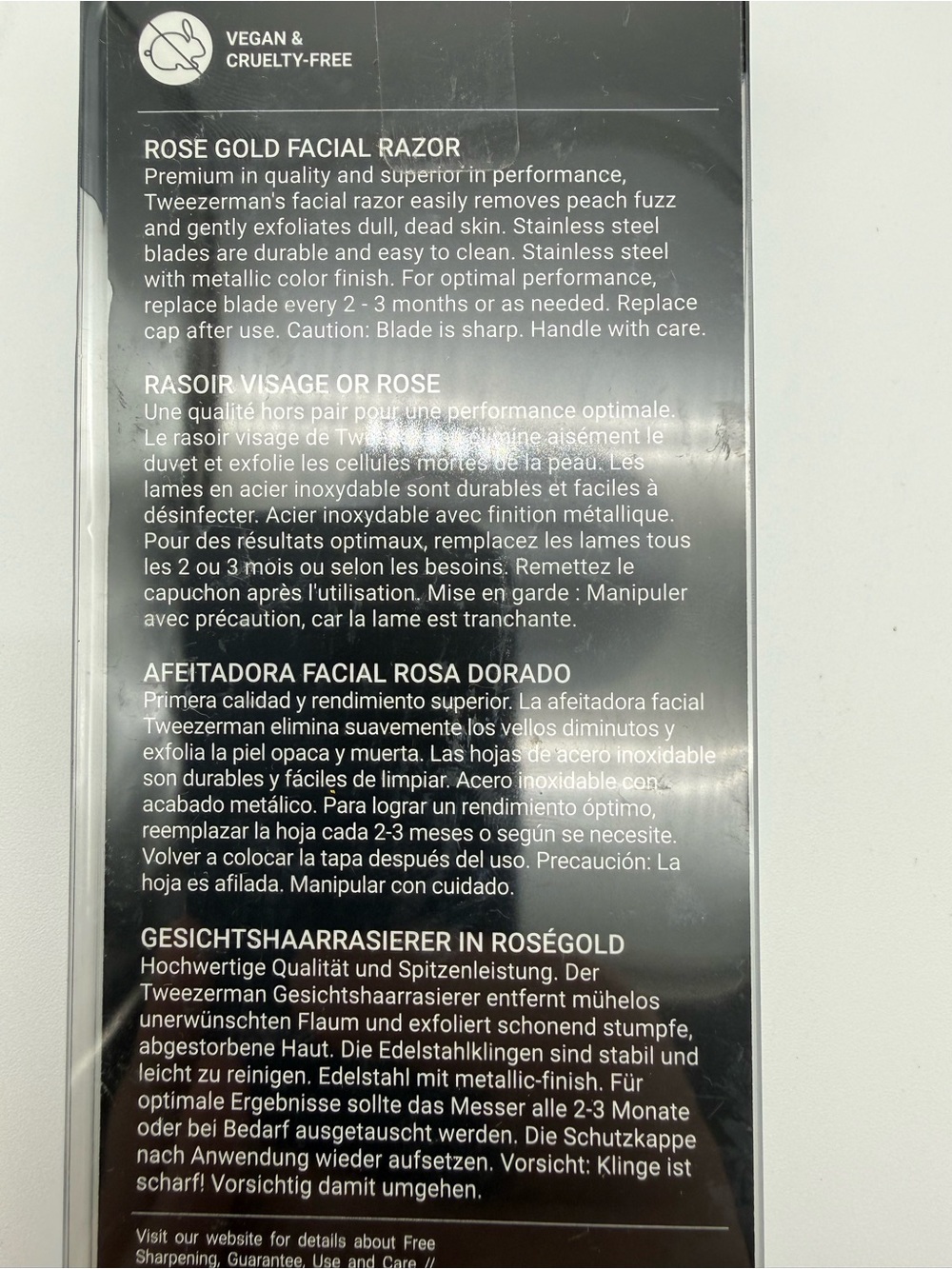 Tweezerman Rose Gold Facial Razor – Precision Skin Tool - Picture 4 of 5
